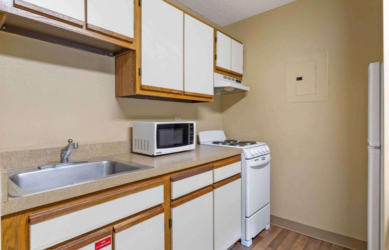 Extended Stay America Suites - Cincinnati - Blue Ash - Reagan Hwy Exterior foto